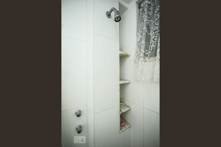 Apartamento à venda com 80m², 2 quartos e sem vagaBanheiro