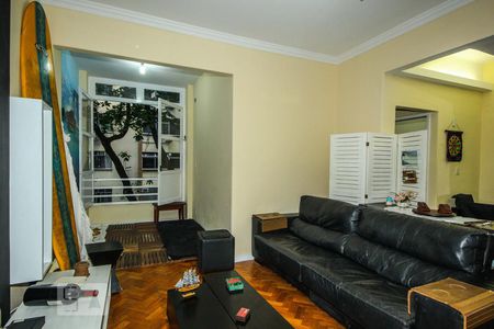 Apartamento à venda com 80m², 2 quartos e sem vagaSala