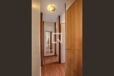 Corredor de apartamento à venda com 3 quartos, 65m² em Vila Nova Caledônia, São Paulo