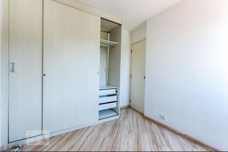 Quarto de apartamento para alugar com 2 quartos, 50m² em Vila Campesina, Osasco