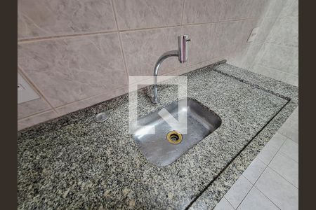 Apartamento à venda com 62m², 2 quartos e 2 vagasCozinha