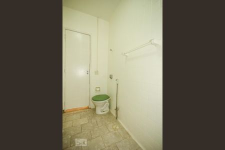 Apartamento para alugar com 147m², 3 quartos e sem vaga Apartamento para alugar com 147m², 3 quartos e sem vagaBanheiro 1