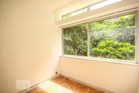 Quarto 1 de apartamento para alugar com 3 quartos, 147m² em Copacabana, Rio de Janeiro
