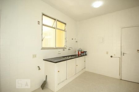 Apartamento para alugar com 147m², 3 quartos e sem vaga Apartamento para alugar com 147m², 3 quartos e sem vagaCozinha