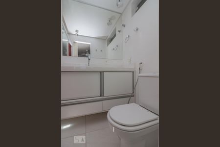 suíte de apartamento para alugar com 1 quarto, 70m² em Vila Suzana, São Paulo