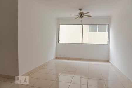 Apartamento para alugar com 130m², 3 quartos e 1 vagaSala