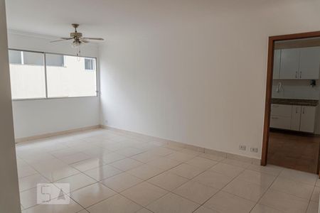 Sala de apartamento à venda com 3 quartos, 130m² em Consolação, São Paulo