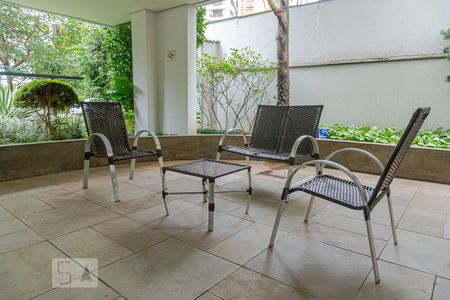 Apartamento à venda com 130m², 3 quartos e 1 vaga Apartamento à venda com 130m², 3 quartos e 1 vagaÁrea comum