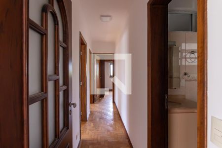 Apartamento à venda com 105m², 3 quartos e 1 vaga Apartamento à venda com 105m², 3 quartos e 1 vagaCorredor dos Quartos