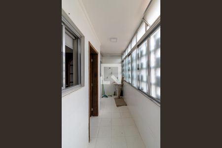 Apartamento à venda com 105m², 3 quartos e 1 vaga Apartamento à venda com 105m², 3 quartos e 1 vagaÁrea de Seriço
