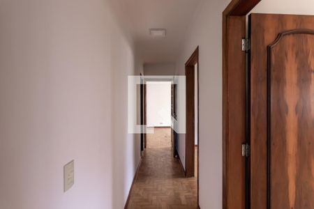 Apartamento à venda com 105m², 3 quartos e 1 vaga Apartamento à venda com 105m², 3 quartos e 1 vagaCorredor dos Quartos