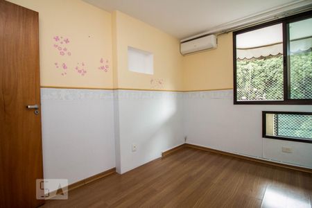 Quarto 1 de apartamento à venda com 2 quartos, 80m² em Laranjeiras, Rio de Janeiro