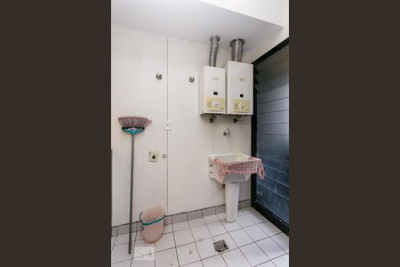 Apartamento para alugar com 135m², 3 quartos e 2 vagasÁREA DE SERVIÇO