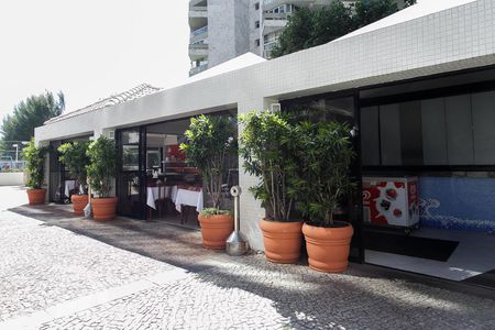 Apartamento para alugar com 135m², 3 quartos e 2 vagasRESTAURANTE