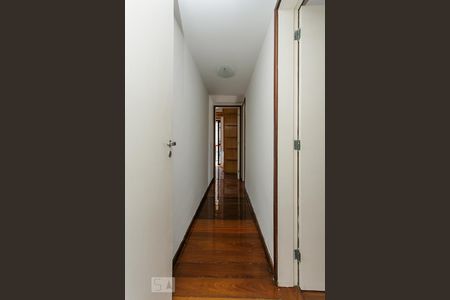 Apartamento para alugar com 135m², 3 quartos e 2 vagasCORREDOR