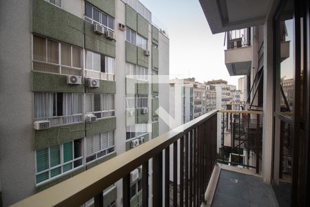 Sala - Varanda de apartamento para alugar com 2 quartos, 65m² em Copacabana, Rio de Janeiro
