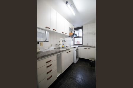 Apartamento para alugar com 65m², 2 quartos e 1 vaga Apartamento para alugar com 65m², 2 quartos e 1 vagaCozinha/Área de serviço