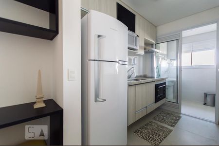 Cozinha de apartamento à venda com 1 quarto, 50m² em Empresarial 18 do Forte, Barueri