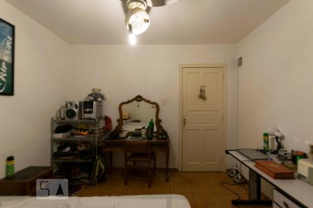 Casa à venda com 230m², 4 quartos e 2 vagasSubsolo - Quarto 4