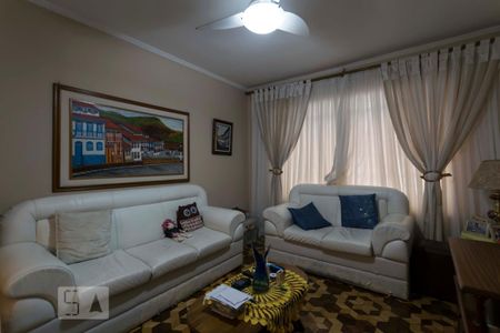 1o. Andar - Sala de casa à venda com 4 quartos, 230m² em Vila Mariana, São Paulo