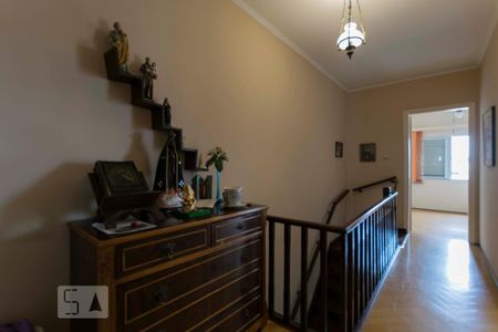 Casa à venda com 230m², 4 quartos e 2 vagas2o. Andar - Corredor