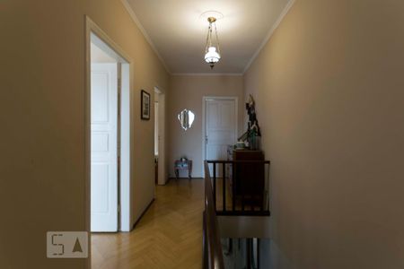 Casa à venda com 230m², 4 quartos e 2 vagas2o. Andar - Corredor