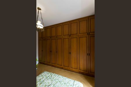 Casa à venda com 230m², 4 quartos e 2 vagas2o. Andar - Quarto 3 (Armários)