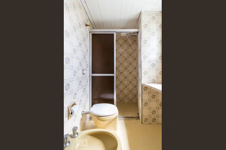 Banheiro de apartamento para alugar com 2 quartos, 74m² em Vila Romana, São Paulo