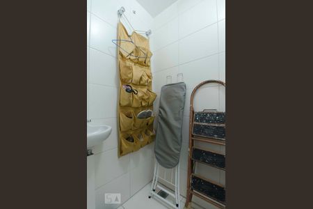 Apartamento para alugar com 130m², 3 quartos e 2 vagasBanheiro de serviço