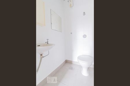 Apartamento à venda com 170m², 4 quartos e 2 vagasBanheiro de serviço 