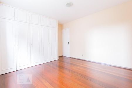 Apartamento à venda com 170m², 4 quartos e 2 vagasQuarto 3 