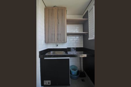 Varanda de kitnet/studio para alugar com 1 quarto, 40m² em Vila Andrade, São Paulo