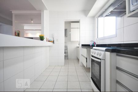 Apartamento à venda com 80m², 3 quartos e 2 vagasCozinha