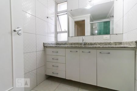 Apartamento para alugar com 65m², 2 quartos e 1 vaga Apartamento para alugar com 65m², 2 quartos e 1 vagaBanheiro