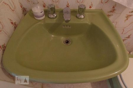 Banheiro de apartamento à venda com 2 quartos, 60m² em Saúde, São Paulo