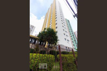 Apartamento à venda com 60m², 2 quartos e 1 vagaFachada