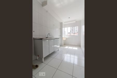 Cozinha de apartamento para alugar com 2 quartos, 60m² em Vila Milton, Guarulhos