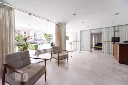 Apartamento à venda com 99m², 2 quartos e 1 vagaHall Social