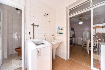 Apartamento à venda com 99m², 2 quartos e 1 vagaÁrea de Serviço