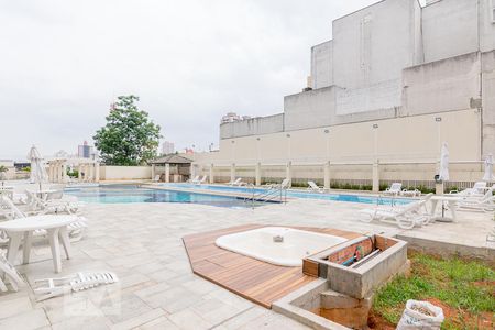 Apartamento para alugar com 64m², 2 quartos e 1 vagaPiscina