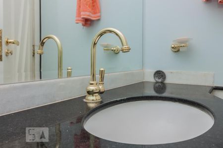 Lavabo de apartamento à venda com 3 quartos, 166m² em Jardim Colombo, São Paulo