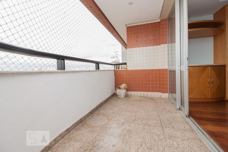 Varanda de apartamento à venda com 3 quartos, 166m² em Jardim Colombo, São Paulo