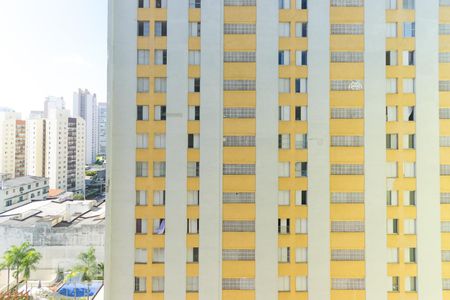 Vista da varanda de kitnet/studio para alugar com 1 quarto, 28m² em Aclimação, São Paulo