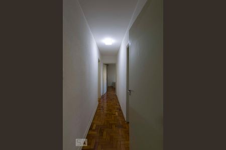 Corredor de apartamento para alugar com 2 quartos, 104m² em Centro, São Paulo