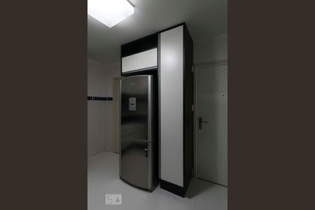 Apartamento à venda com 104m², 2 quartos e sem vagaCozinha (Armários)