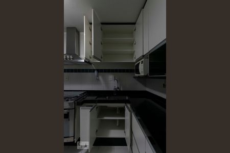 Apartamento à venda com 104m², 2 quartos e sem vagaCozinha (Armários)