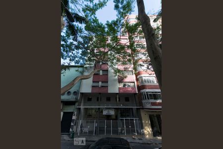 Apartamento à venda com 104m², 2 quartos e sem vagaFachada