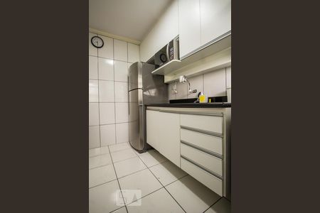 Cozinha de apartamento para alugar com 2 quartos, 48m² em Vila Madalena, São Paulo