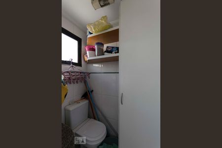 Apartamento à venda com 56m², 2 quartos e 1 vagaBanheiro de serviço