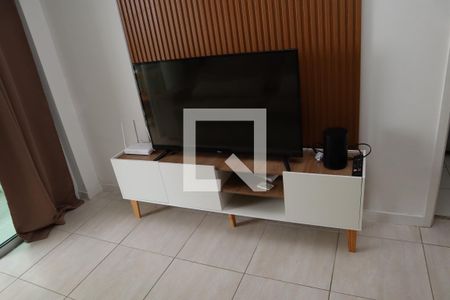 Sala de apartamento para alugar com 2 quartos, 70m² em Barra da Tijuca, Rio de Janeiro
